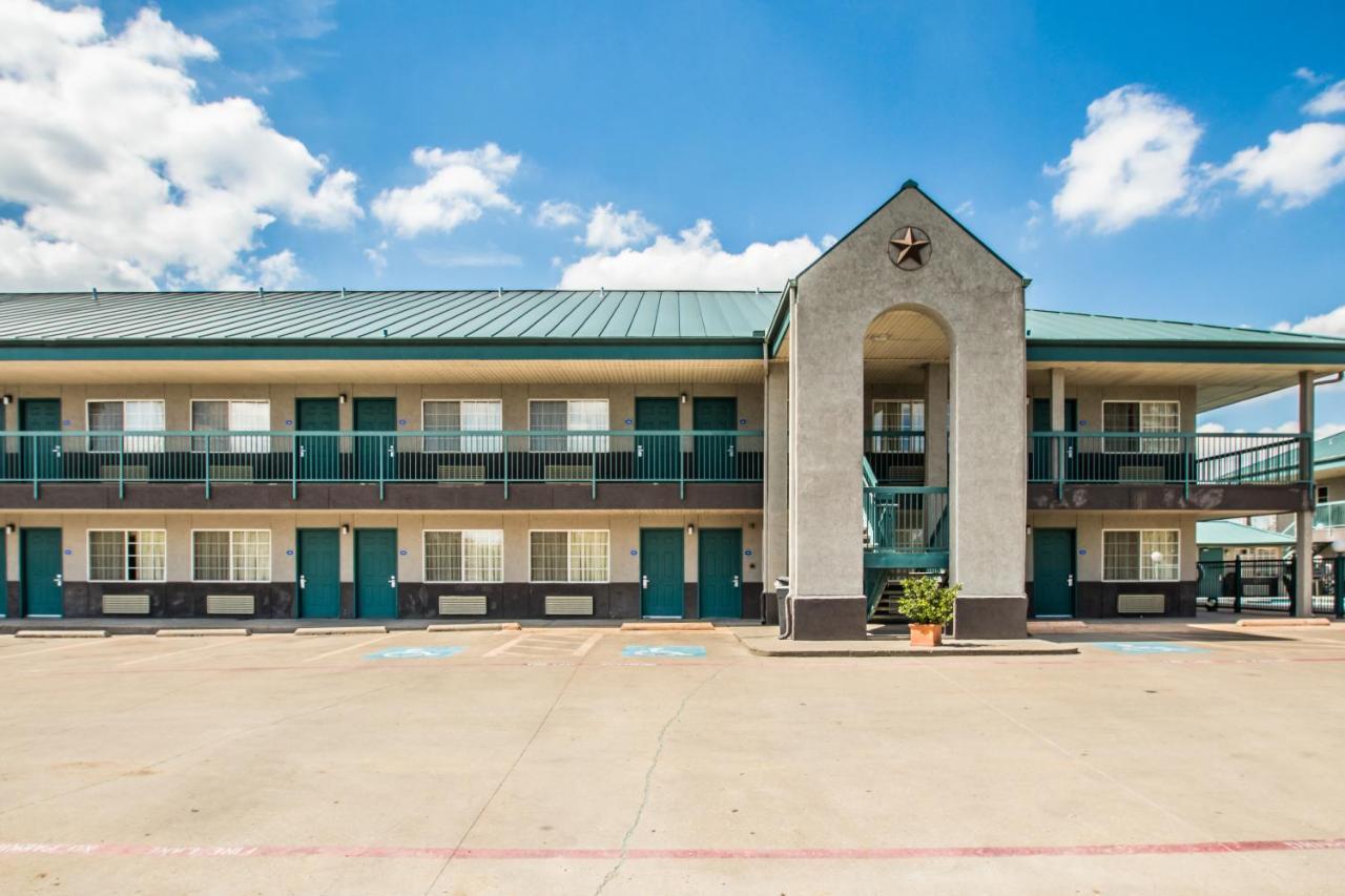 Americas Best Value Inn פורט וורת' מראה חיצוני תמונה