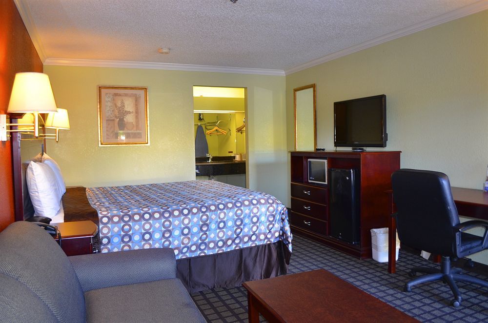 Americas Best Value Inn פורט וורת' מראה חיצוני תמונה