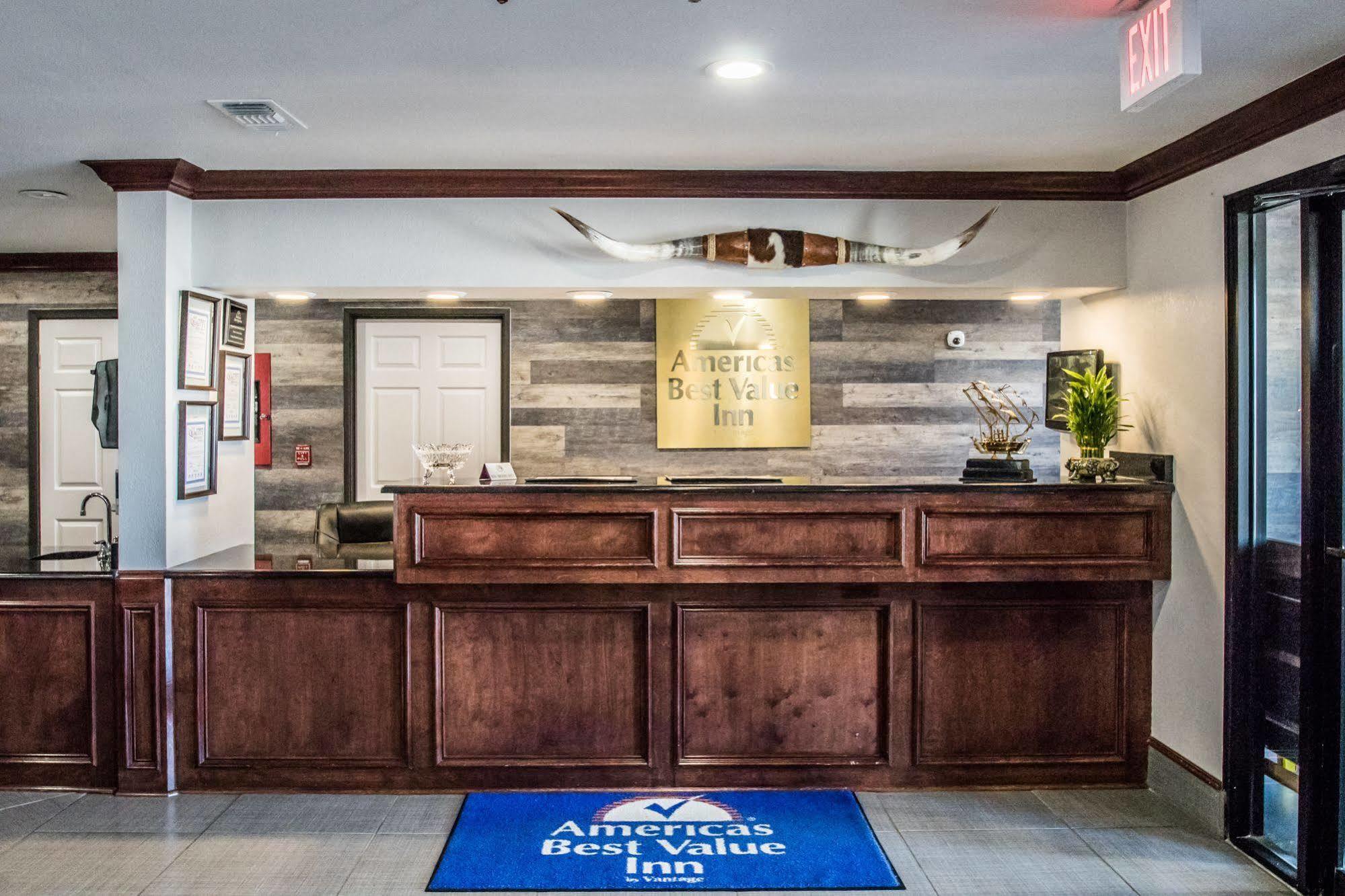 Americas Best Value Inn פורט וורת' מראה חיצוני תמונה
