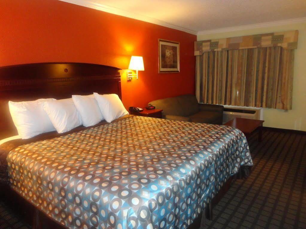 Americas Best Value Inn פורט וורת' מראה חיצוני תמונה